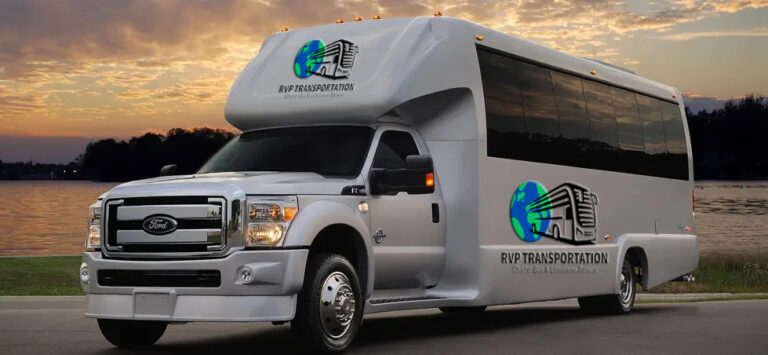28_passenger_ford_bus exterior image1