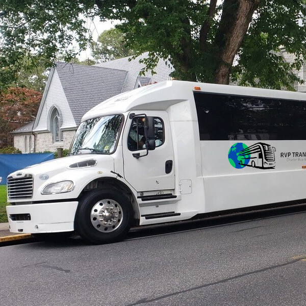 40-passenger-minibus exterior2